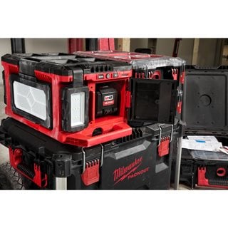 Akku-Packout-Leuchte M18POALC-0
